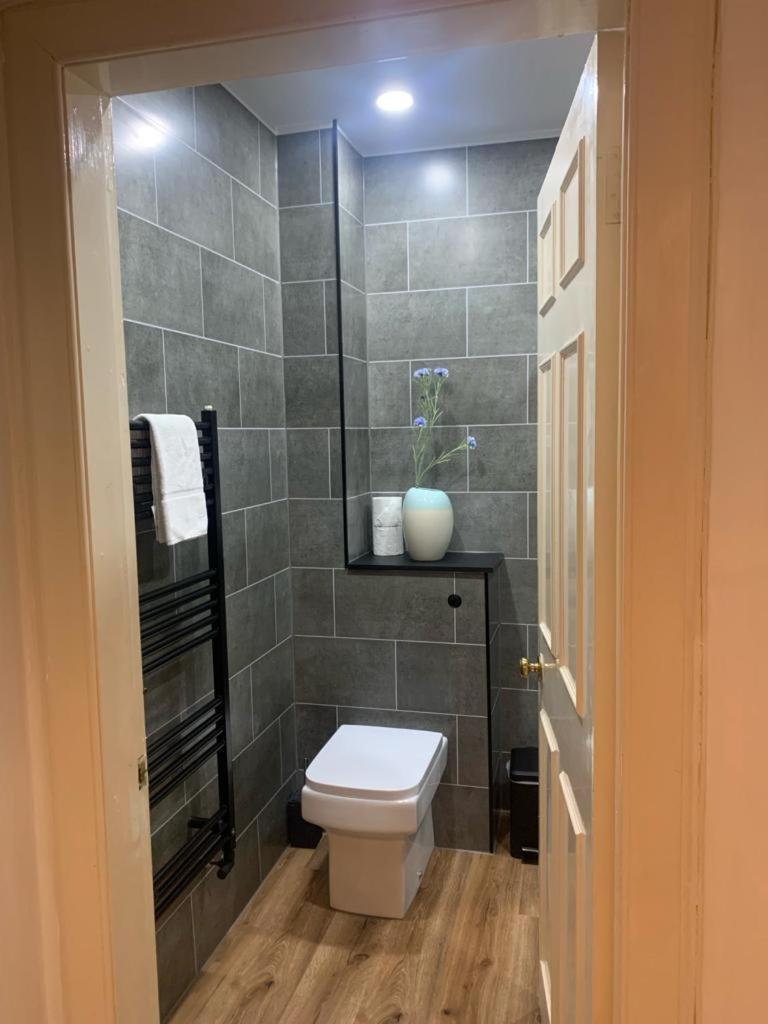 Stockbridge Two Bedroom Apartment 爱丁堡 外观 照片